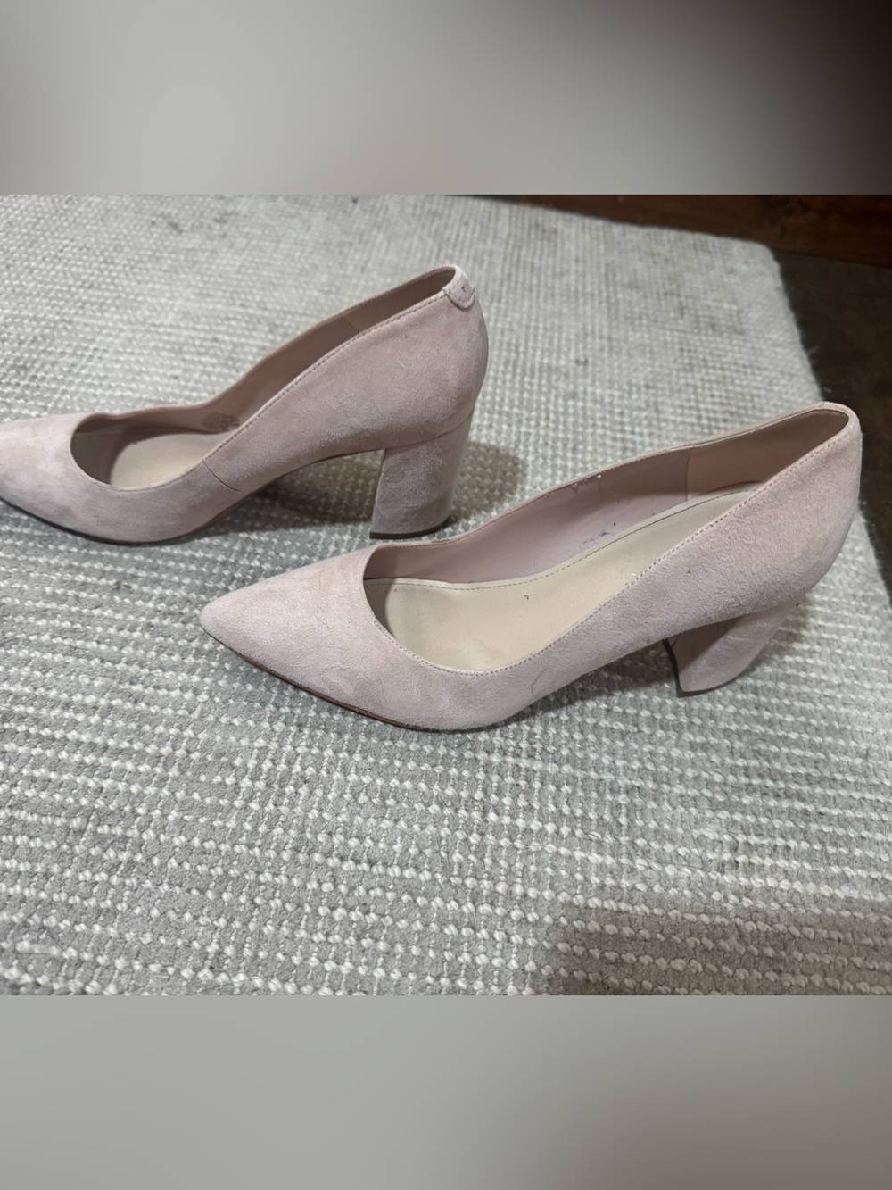 Marc Fisher Light Pink/ tan Suede Pointed-Toe Pumps - Picture 4 of 8
